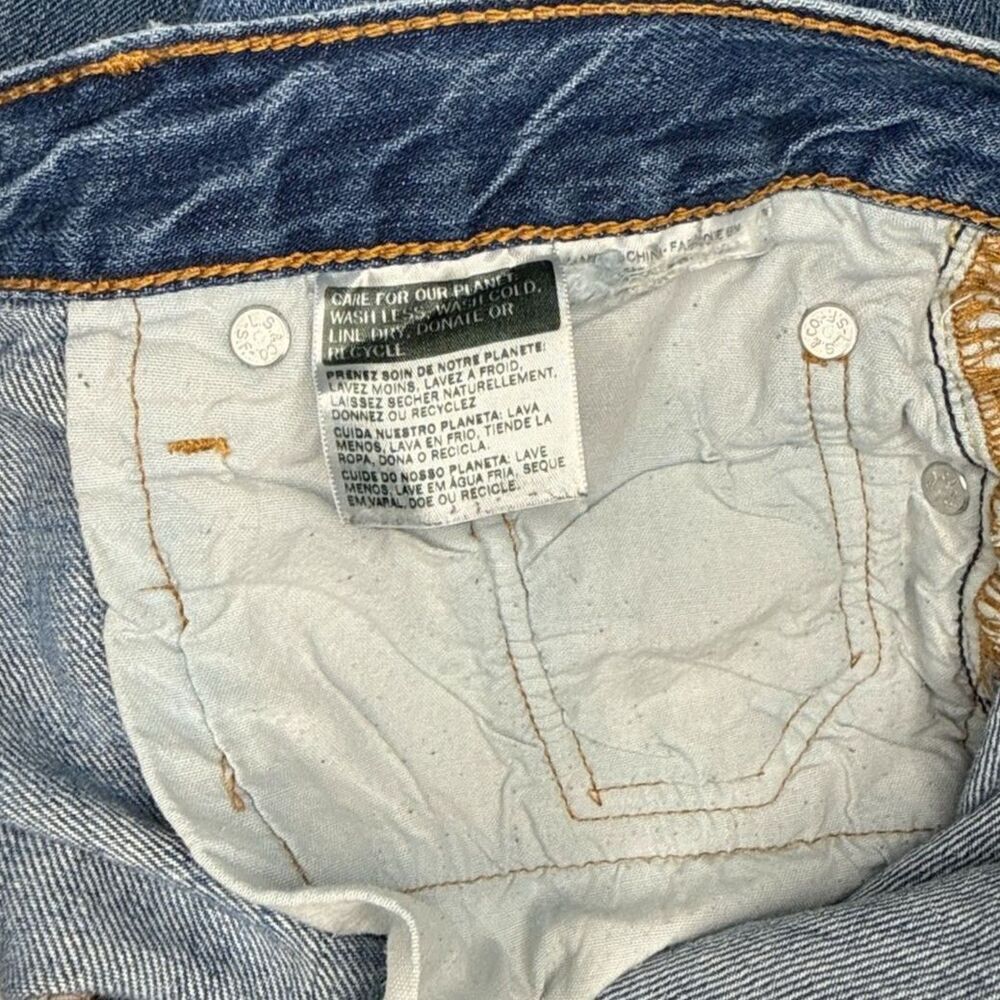 Levi's 501 Orginal Fit Distressed Straight Leg Jean Size: No Size - Picture 6 of 6